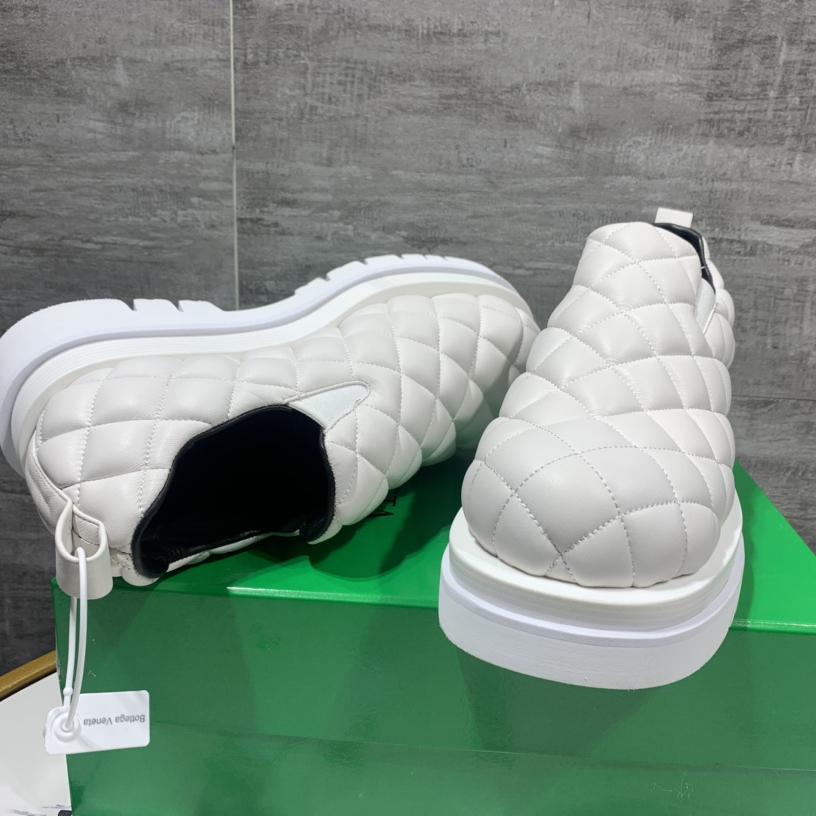 Bottega Veneta Men's White Quilted Slip On Shoes - DopestKickz