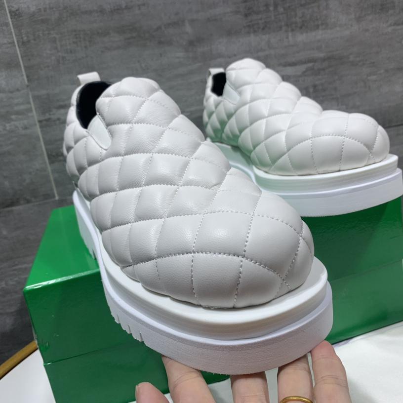 Bottega Veneta Men's White Quilted Slip On Shoes - DopestKickz