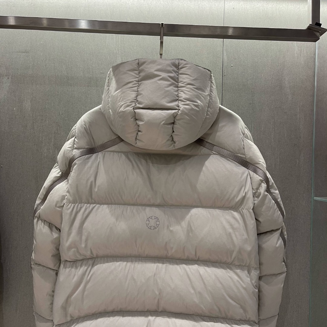 Moncler Short Down Jacket    - DopestKickz