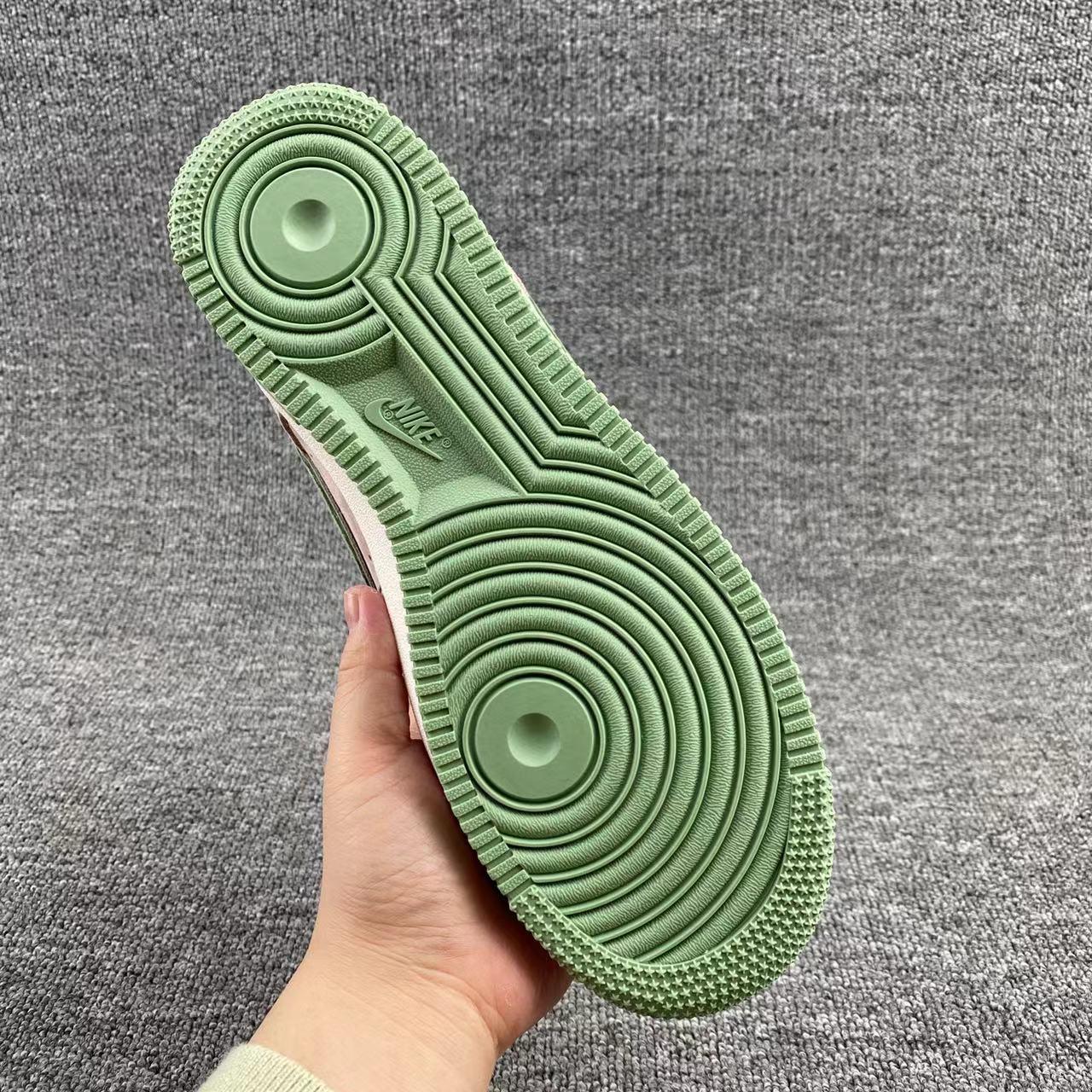 Akira×Nike Air Force 1 Low ’07  Sneaker      DD9969-065 - DopestKickz