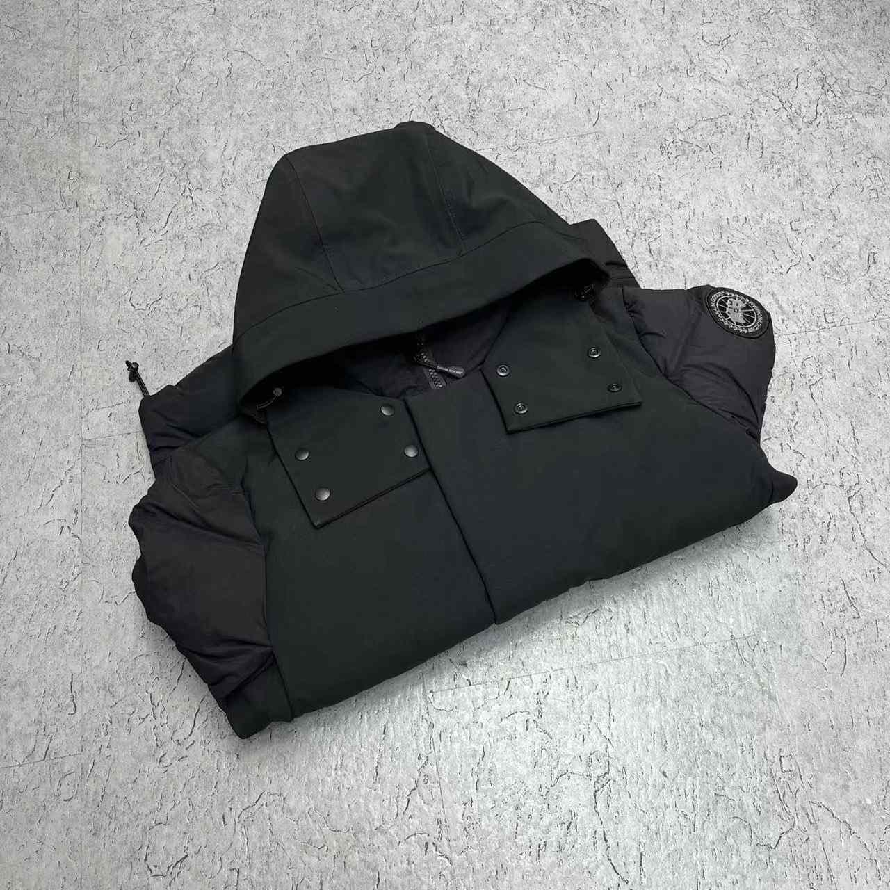 Canada Goose Down Jacket  - DopestKickz