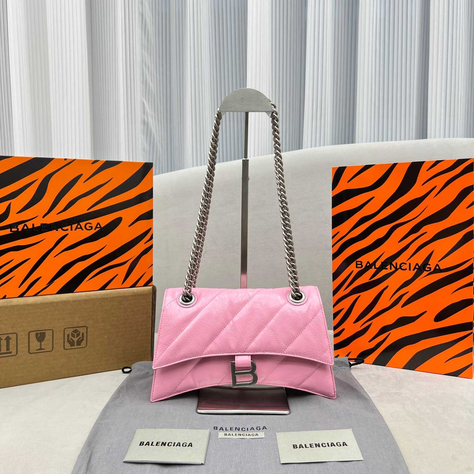 Balenciaga Women's Crush Small Chain Bag Quilted In Pink(25-15-9.5cm) - DopestKickz