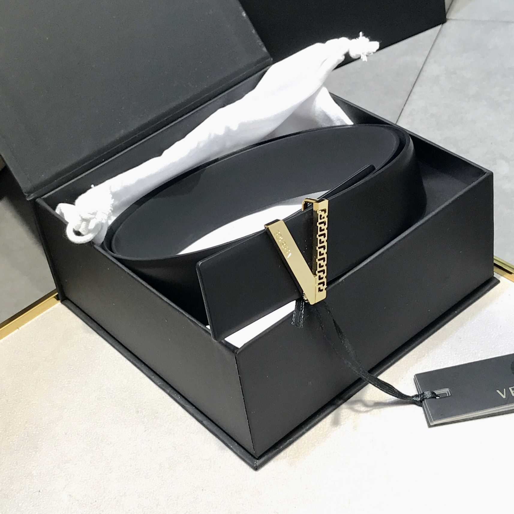 Versace Belt - DopestKickz