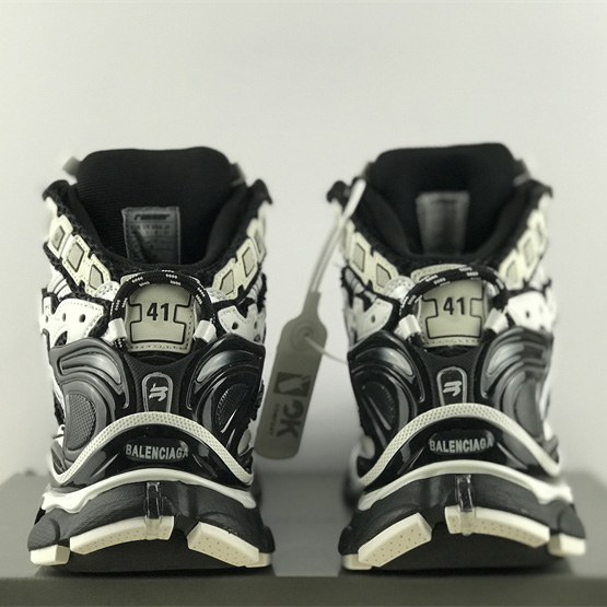 Balenciaga Runner High Top Sneaker - DopestKickz