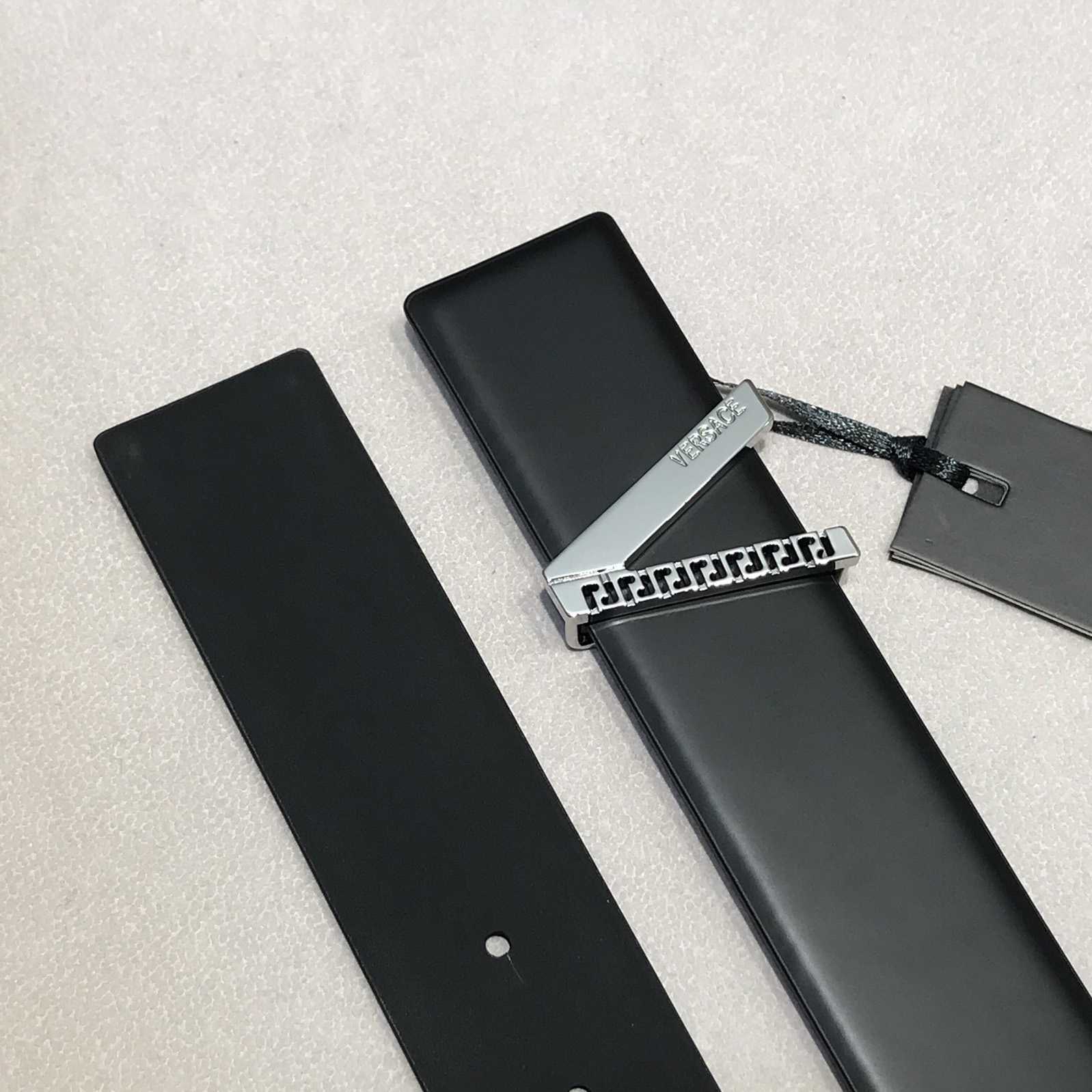 Versace Belt - DopestKickz