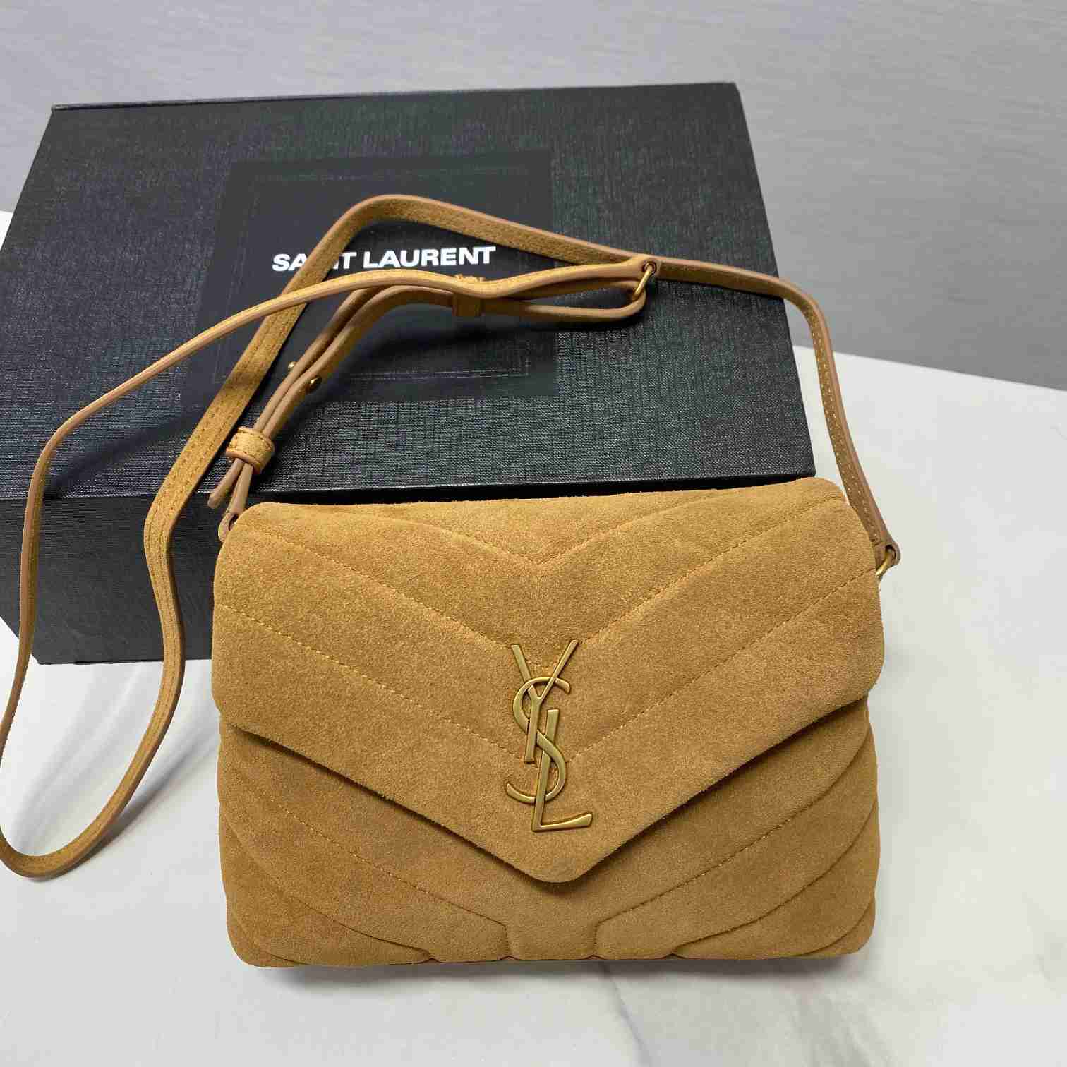 Saint Laurent Loulou Toy Shoulder Bag(20x7x15cm) - DopestKickz