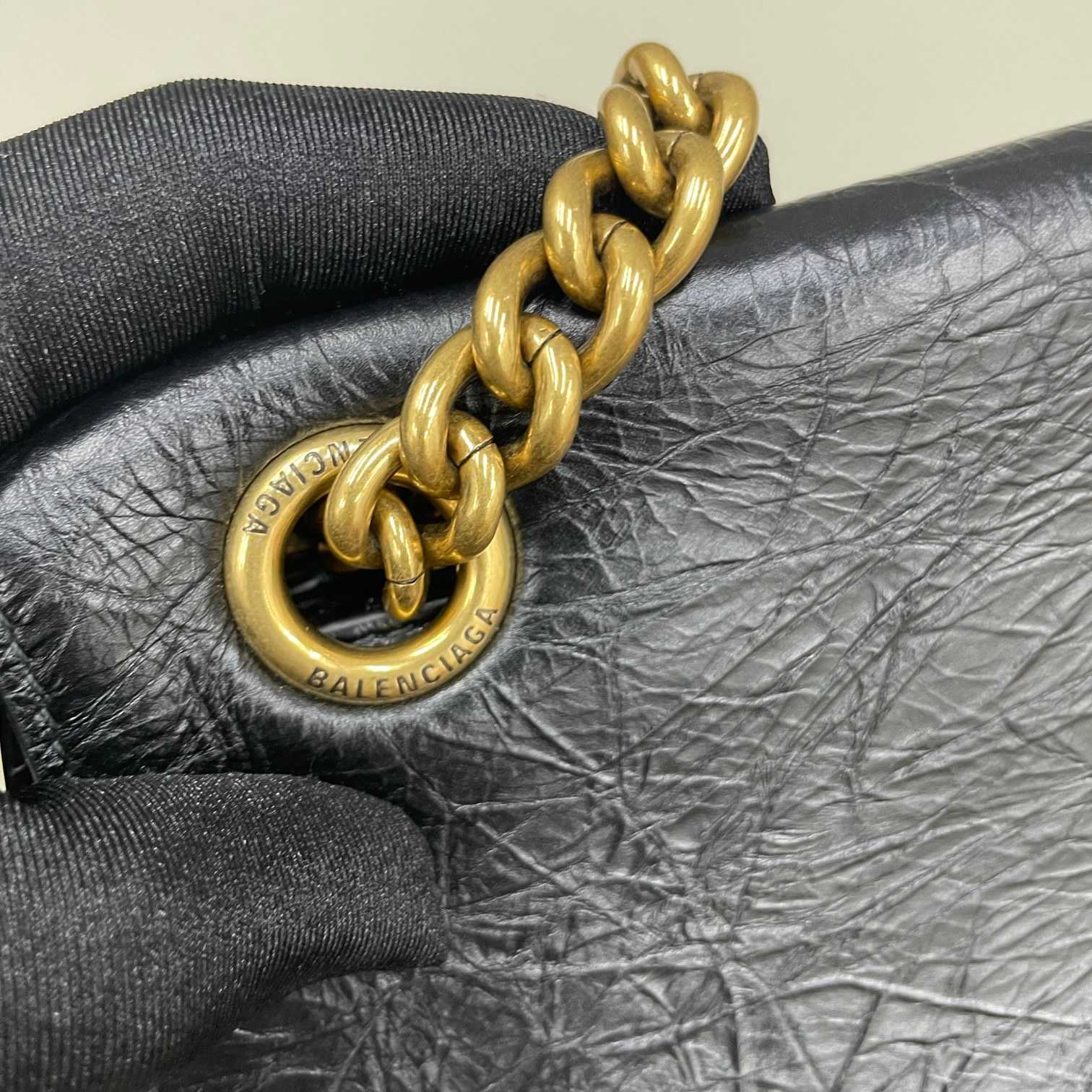 Balenciaga Women's Crush Large Chain Bag In Black(31-20-12cm) - DopestKickz