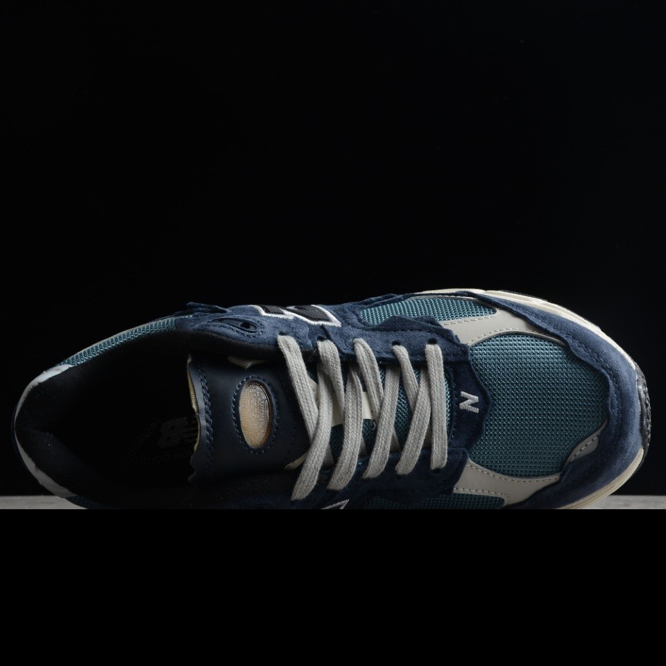 New Balance WL2002 Sneakers     - DopestKickz