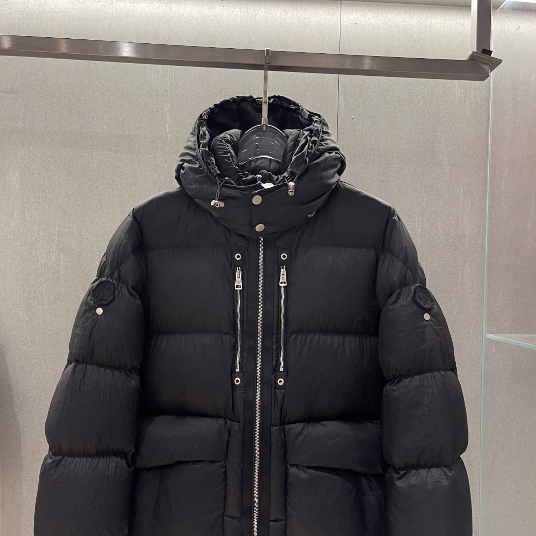 Moncler Short Down Jacket    - DopestKickz