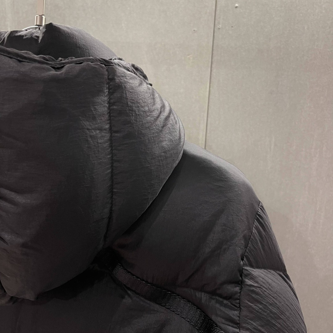 Moncler Short Down Jacket    - DopestKickz