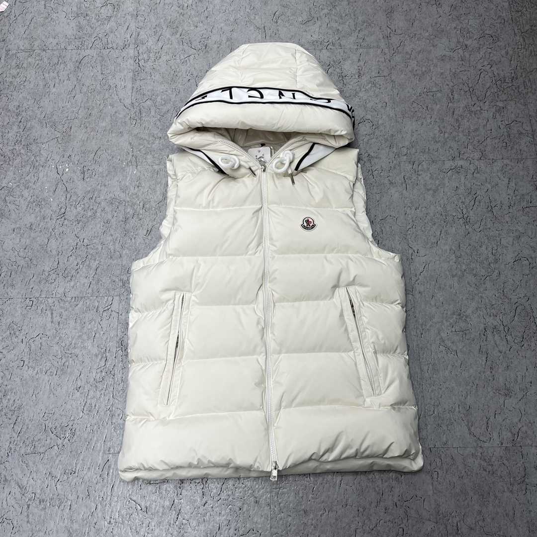 Moncler Cardamine Down Vest - DopestKickz