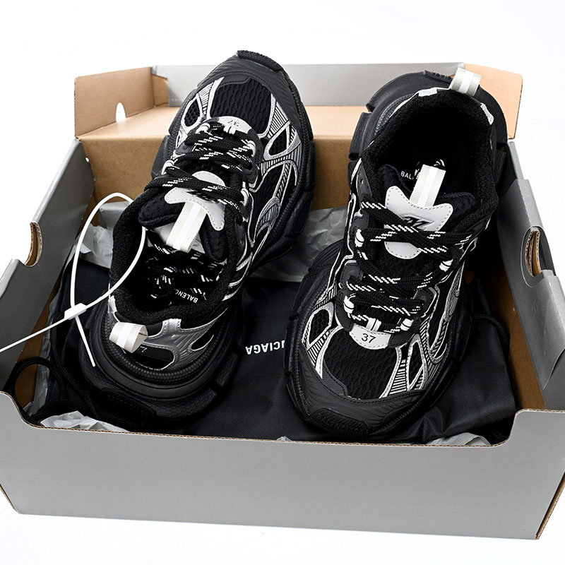 Balenciaga Sneaker  - DopestKickz