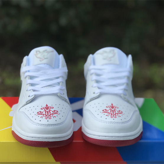 Nike SB Zoom Dunk Low x La Eeb Sneaker       DJ6188-006 - DopestKickz