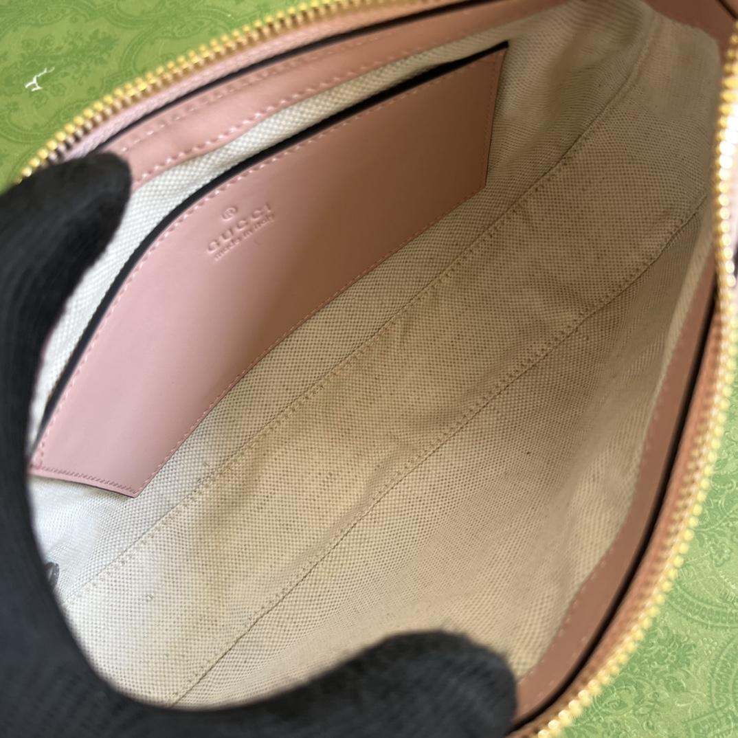 Gucci GG Matelassé Handbag(25-15-8cm) - DopestKickz