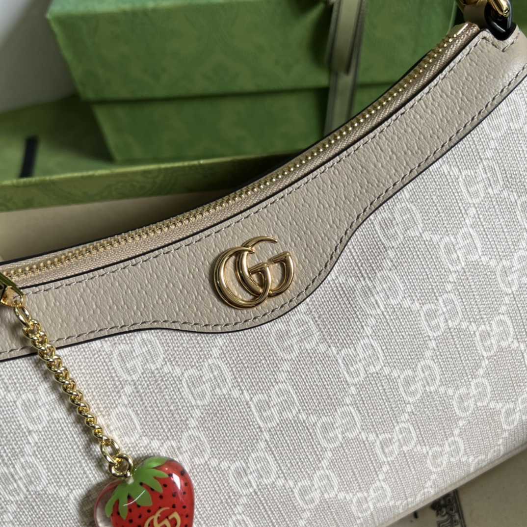 Gucci Ophidia GG Small Handbag(25*15.5*6cm)    - DopestKickz