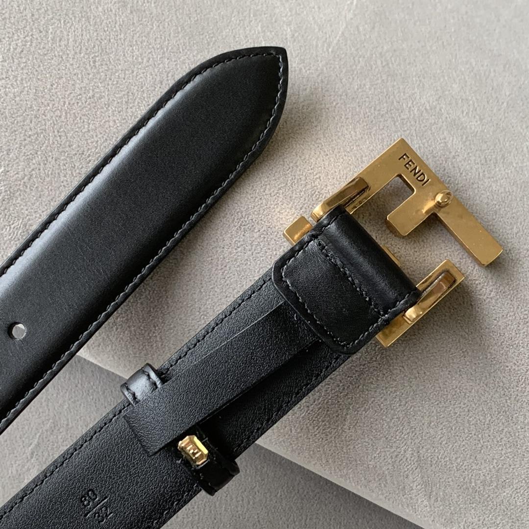 Fendi Black Leather Belt - DopestKickz