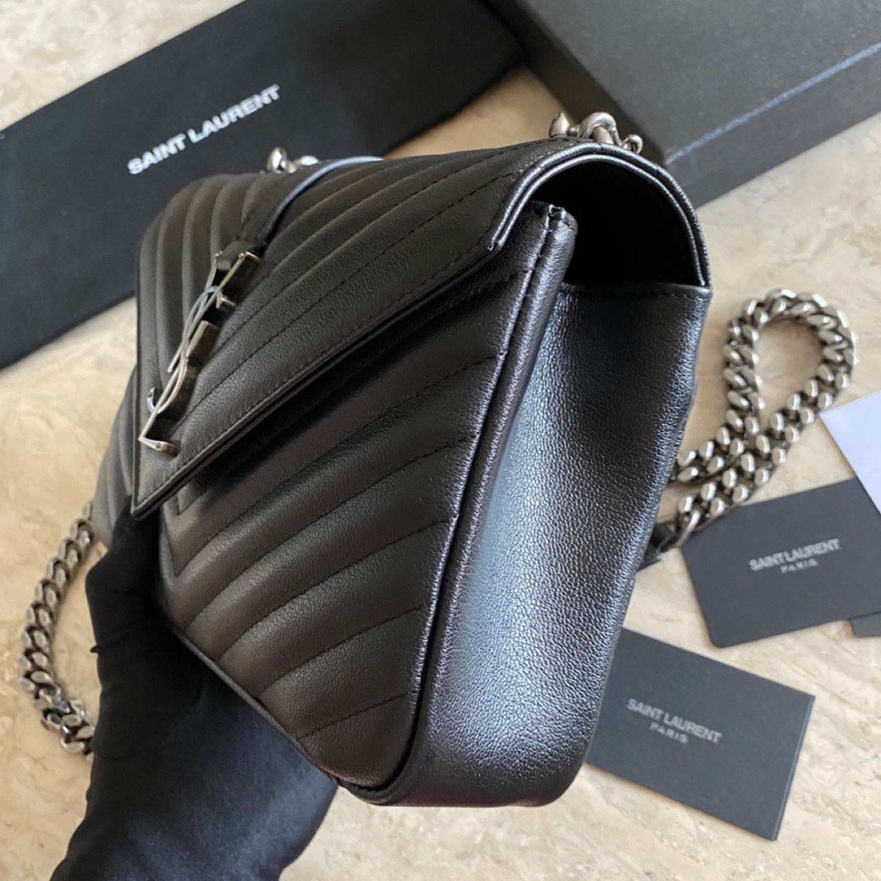 Saint Laurent College Shoulder Bag    24cm - DopestKickz