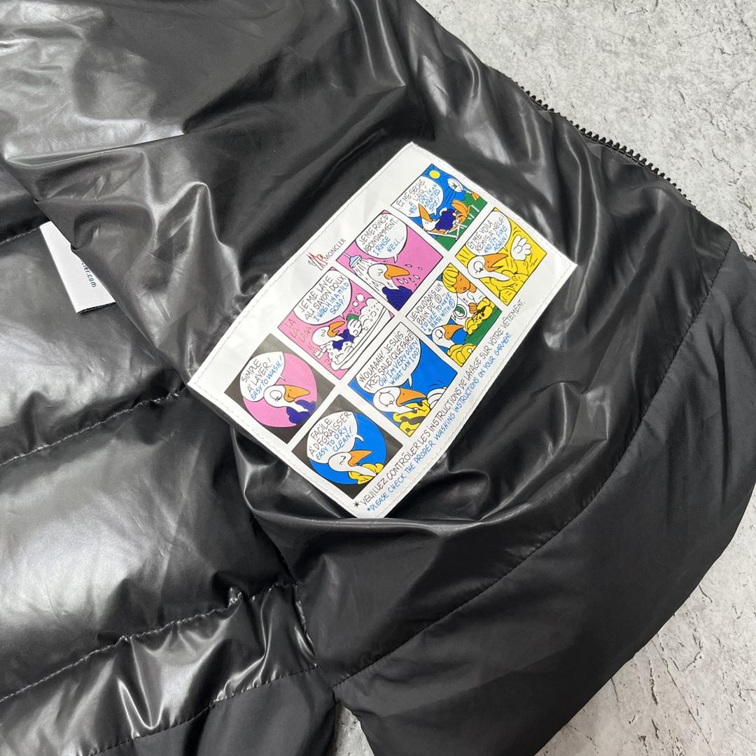 Moncler Cardamine Down Vest - DopestKickz