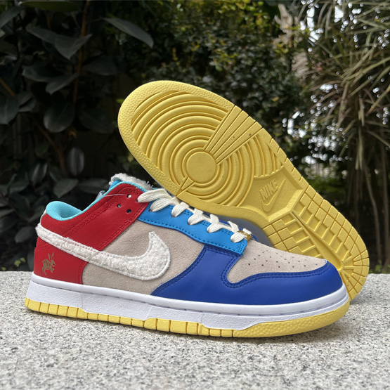 Nike SB Dunk Low"Year Of  The Rabbit" Sneaker        FD4203-111 - DopestKickz