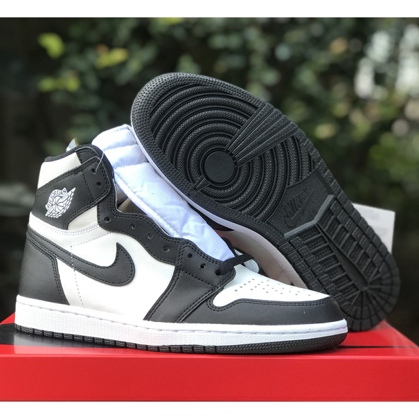 Air Jordan 1 ’85 Hi “Panda”Sneaker         BQ4422-001  - DopestKickz
