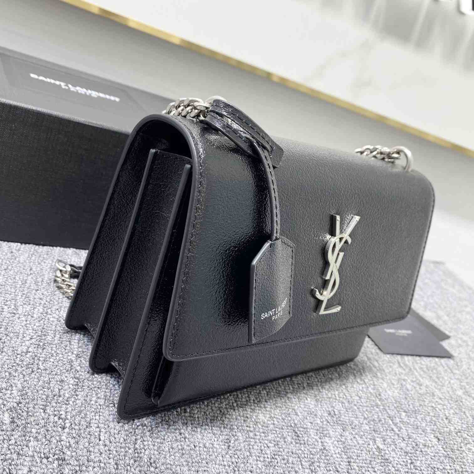 Saint Laurent Sunset Medium Chain Bag In Smooth Leather  - DopestKickz