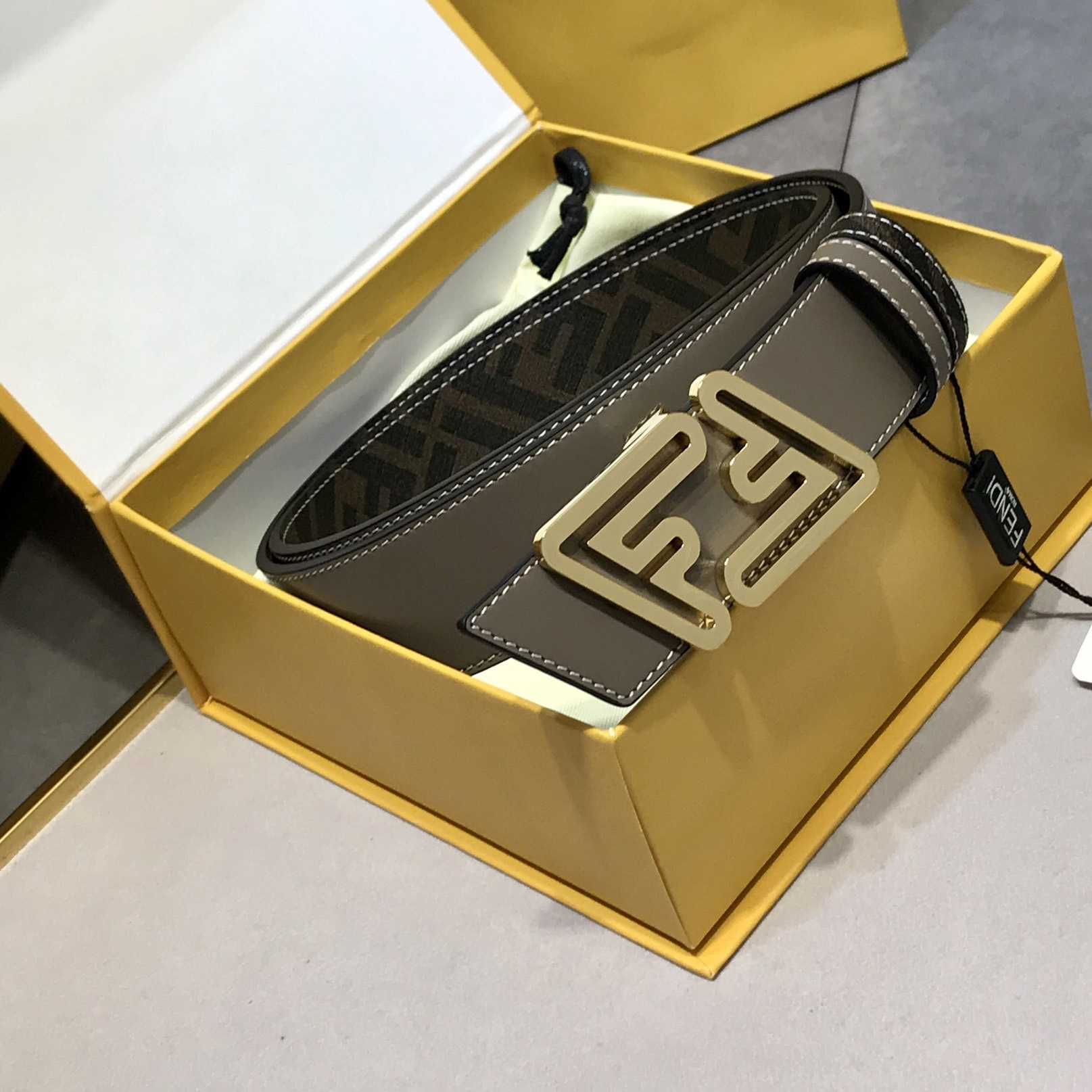 Fendi Leather Belt - DopestKickz
