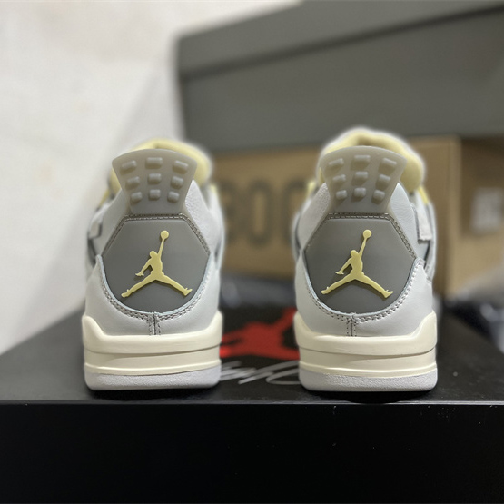 Air Jordan 4 SE Craft “Photon Dust”Sneaker      DV2262-021 - DopestKickz