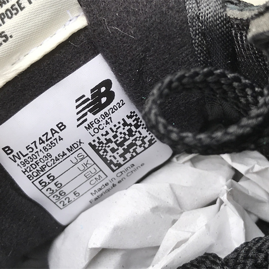 New Balance 574 Sneakers          WL574ZAB  - DopestKickz