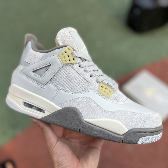 Air Jordan 4 SE Craft Mid AJ4 Sneaker       DV3742-021 - DopestKickz