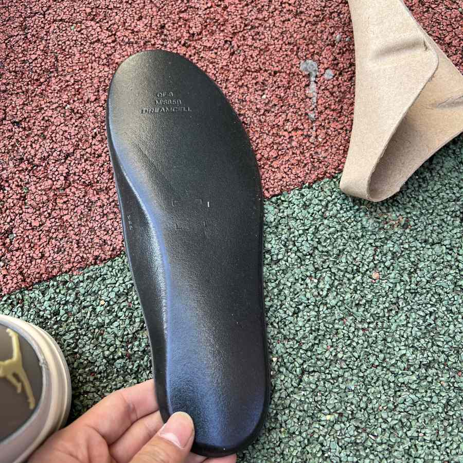 Air Jordan 4 SE Craft Mid AJ4 Sneaker       DV3742-021 - DopestKickz