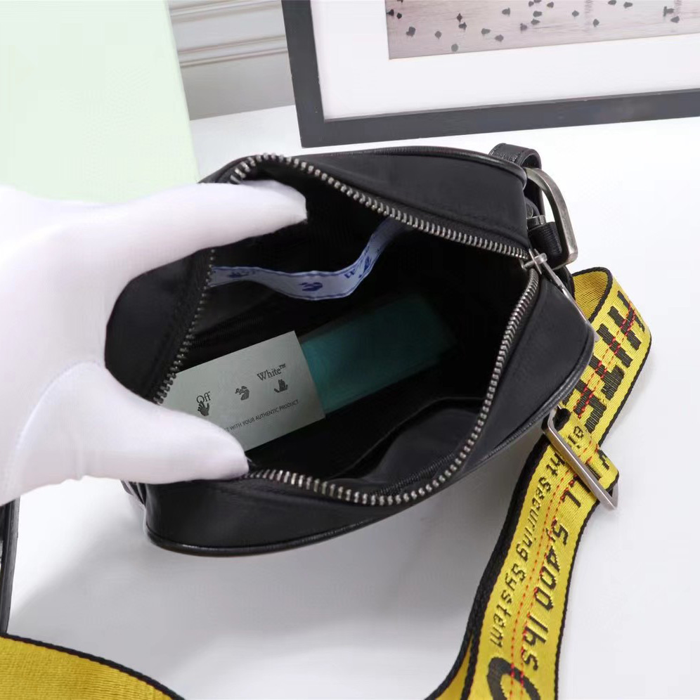 Off white Logo Nylon Crossbody Bag(19-14-5.5cm) - DopestKickz