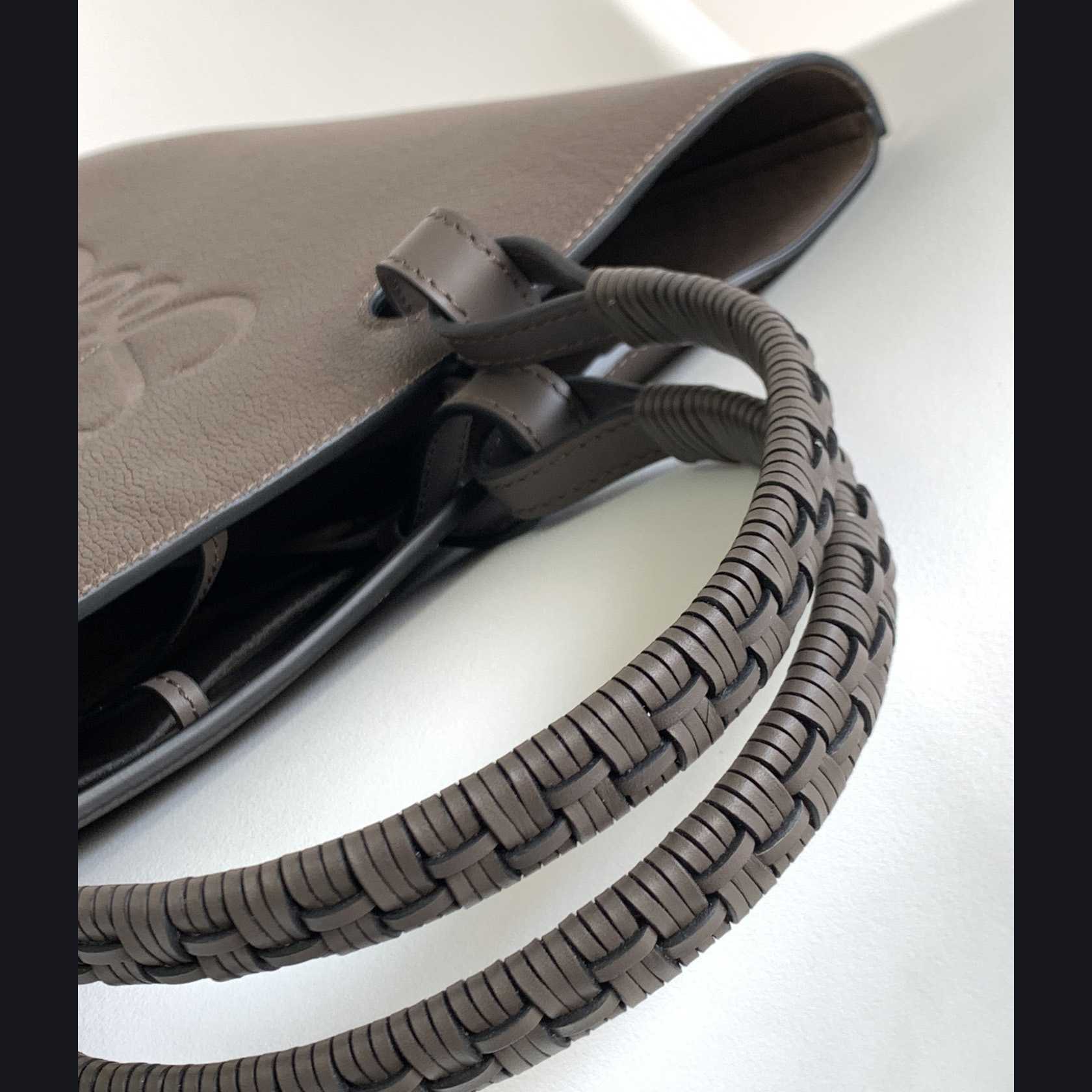 Loewe Small Anagram Tote Bag In Classic Calfskin(29-14-25CM ) - DopestKickz