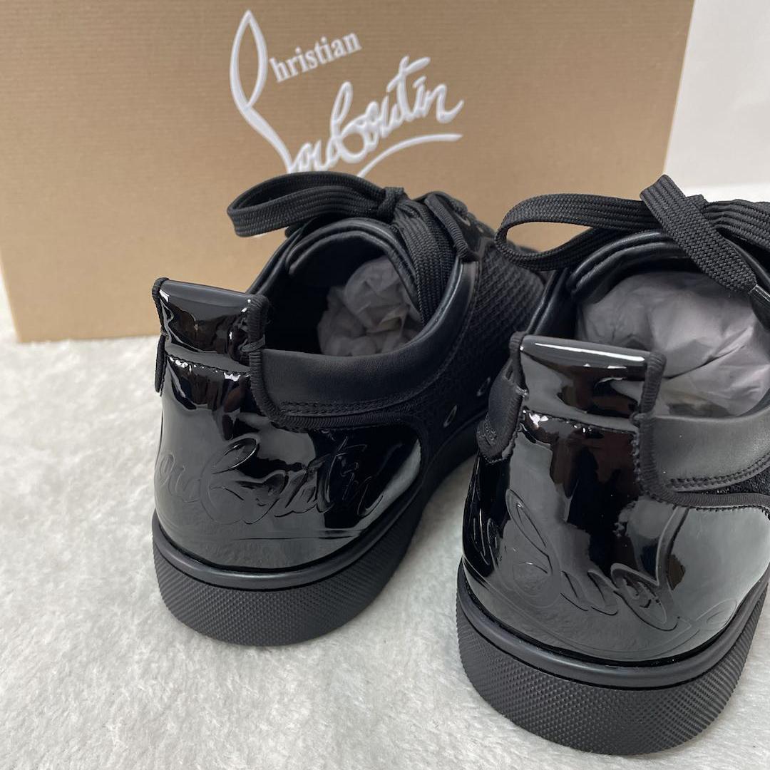 Christian Louboutin Low-Top Sneakers - DopestKickz