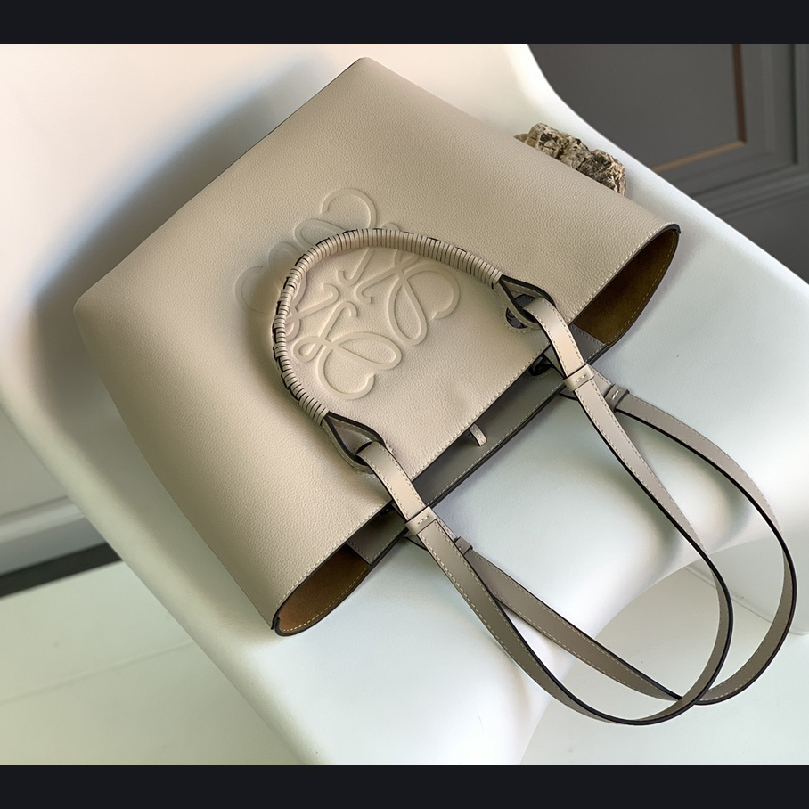 Loewe Small Anagram Tote Bag In Classic Calfskin(29-14-25CM ) - DopestKickz