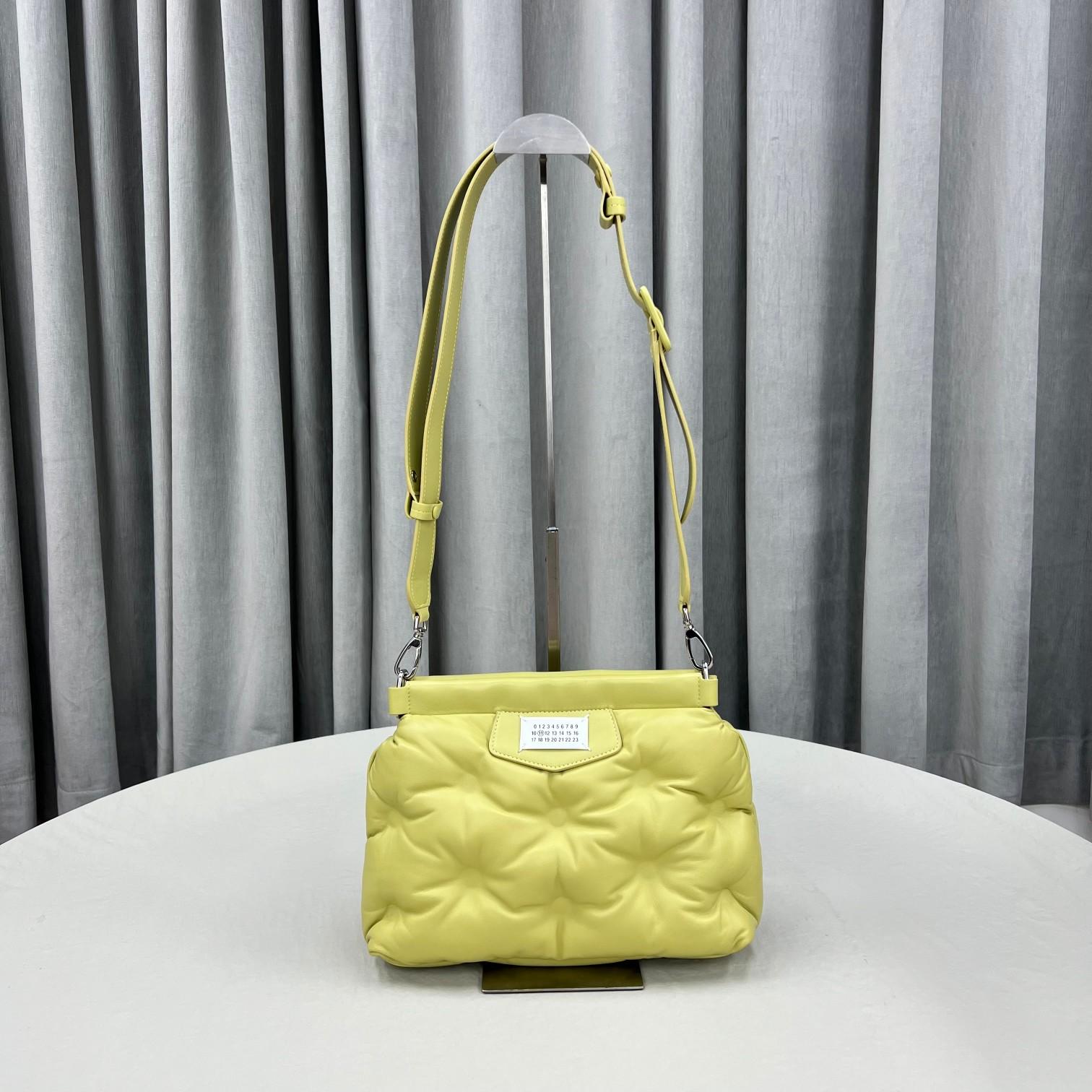 Maison Margiela Glam Slam Quilted Shoulder Bag(30-22-10cm) - DopestKickz