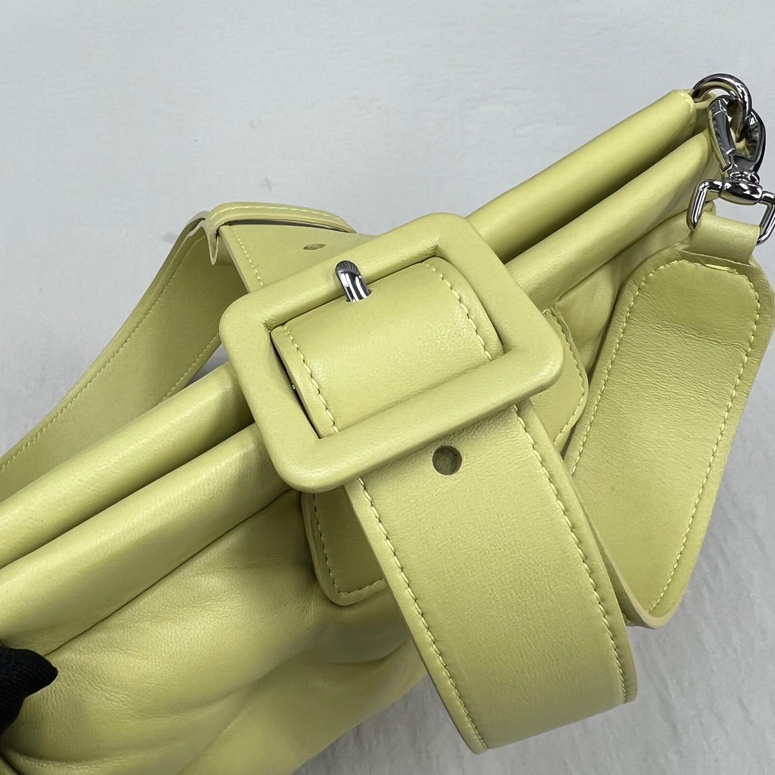 Maison Margiela Glam Slam Quilted Shoulder Bag(30-22-10cm) - DopestKickz