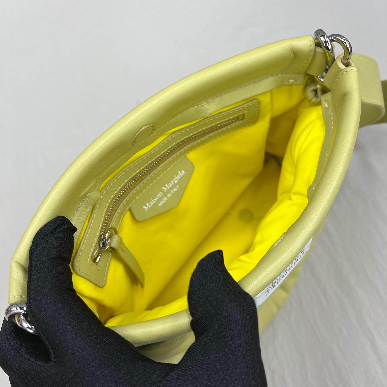 Maison Margiela Glam Slam Quilted Shoulder Bag(30-22-10cm) - DopestKickz