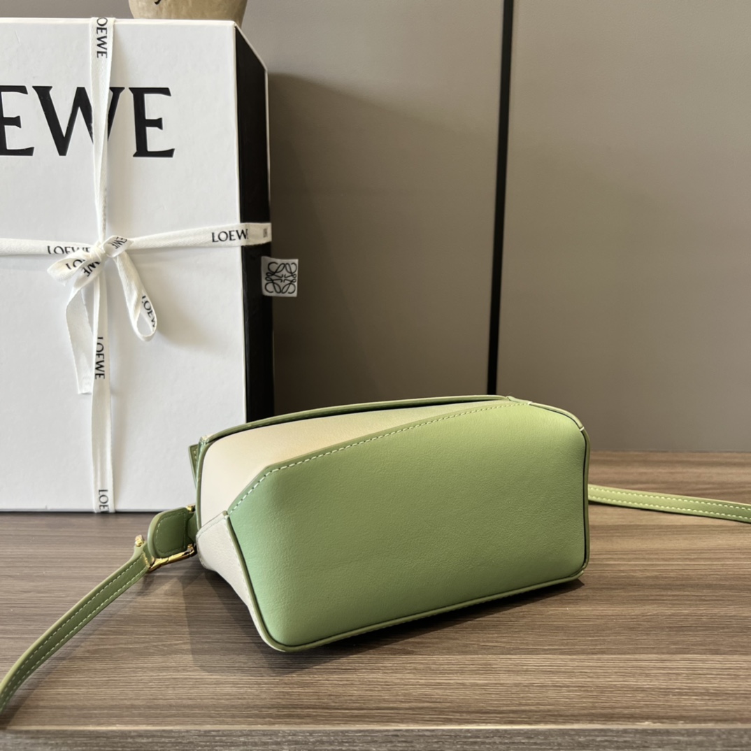 Loewe Mini Puzzle Edge Bag In degrade Nappa Calfskin - DopestKickz