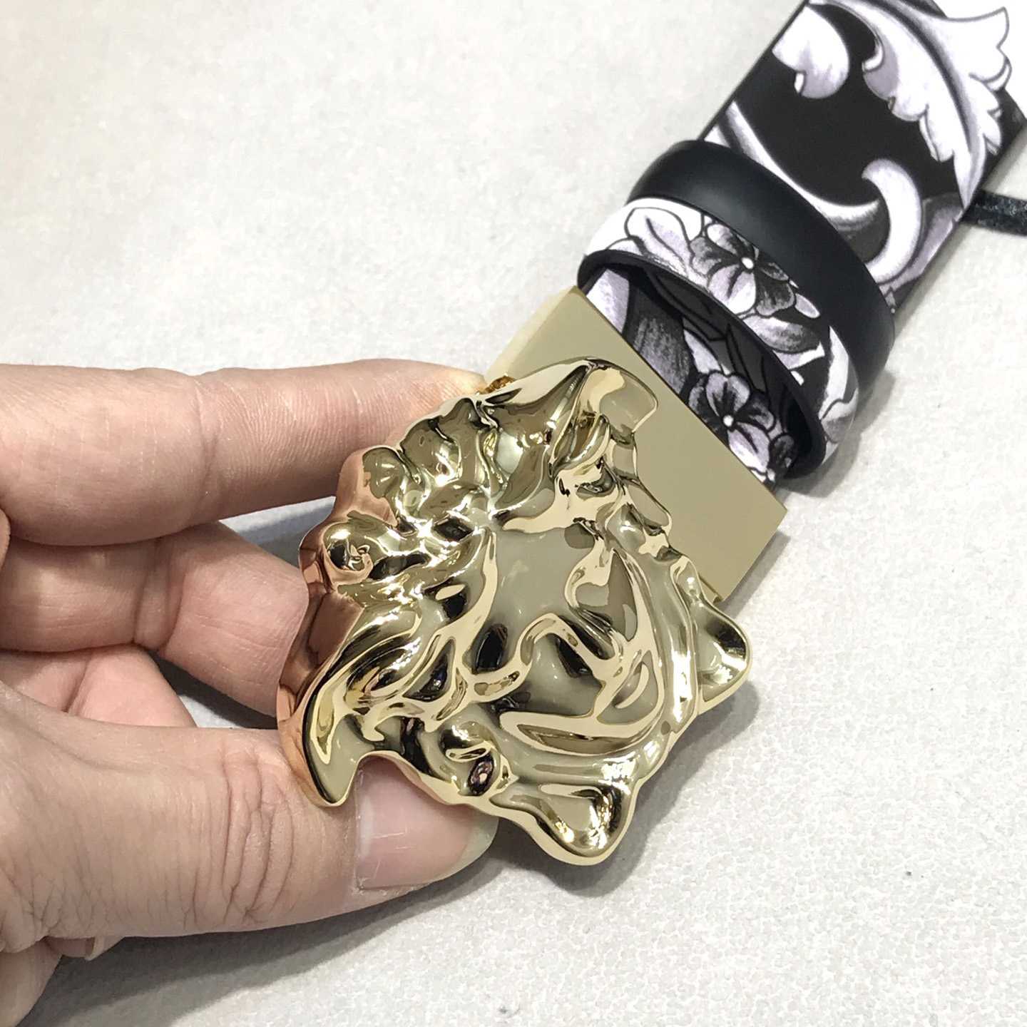 Versace La Medusa Silver Baroque Reversible Belt - DopestKickz