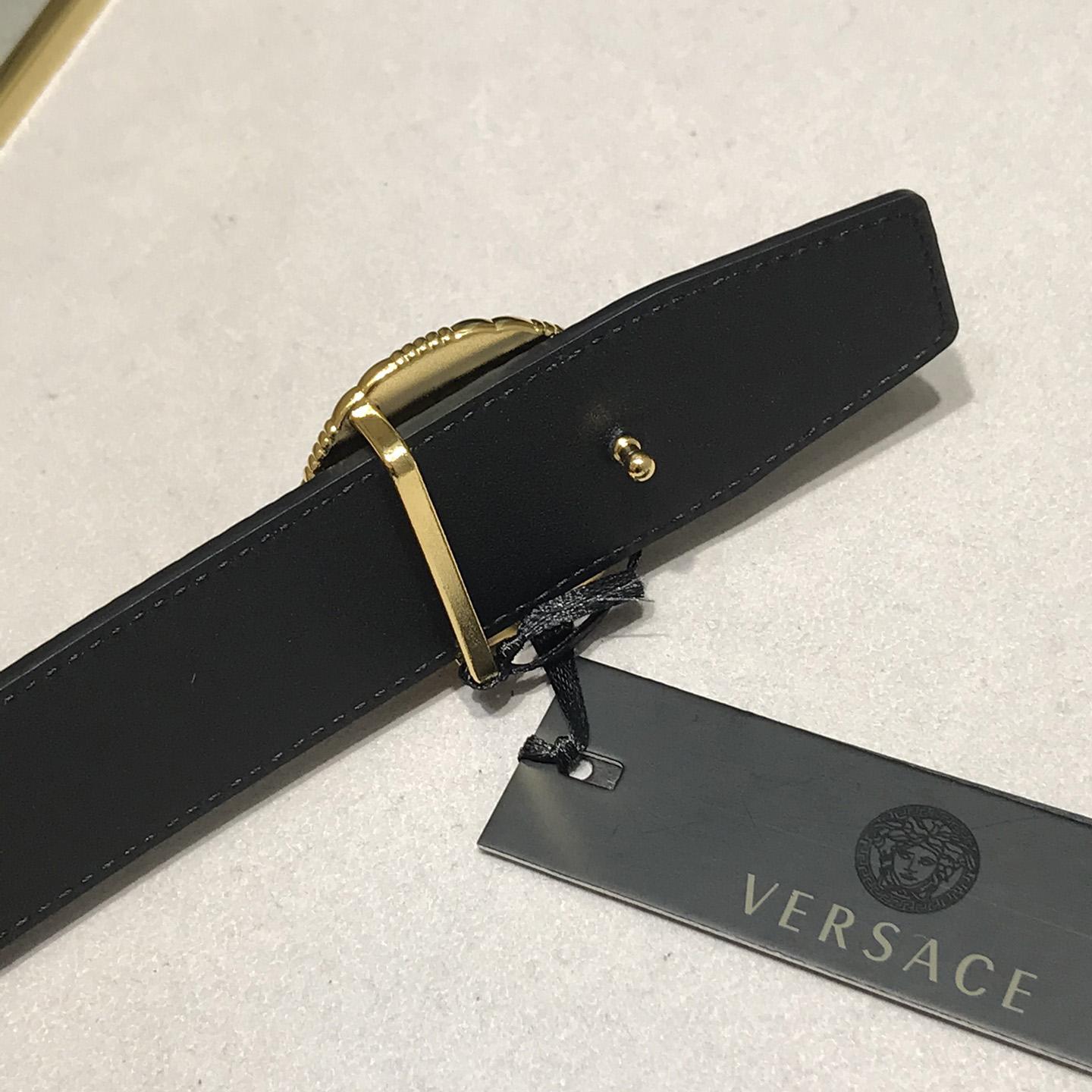 Versace Medusa Leathre Belt    39mm - DopestKickz