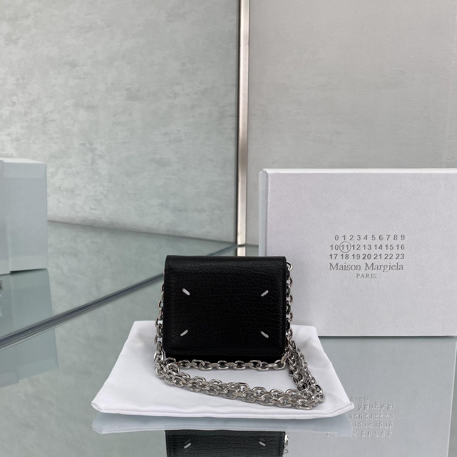 Maison Margiela Black Small Chain Strap Wallet Bag(10x9x3cmm) - DopestKickz