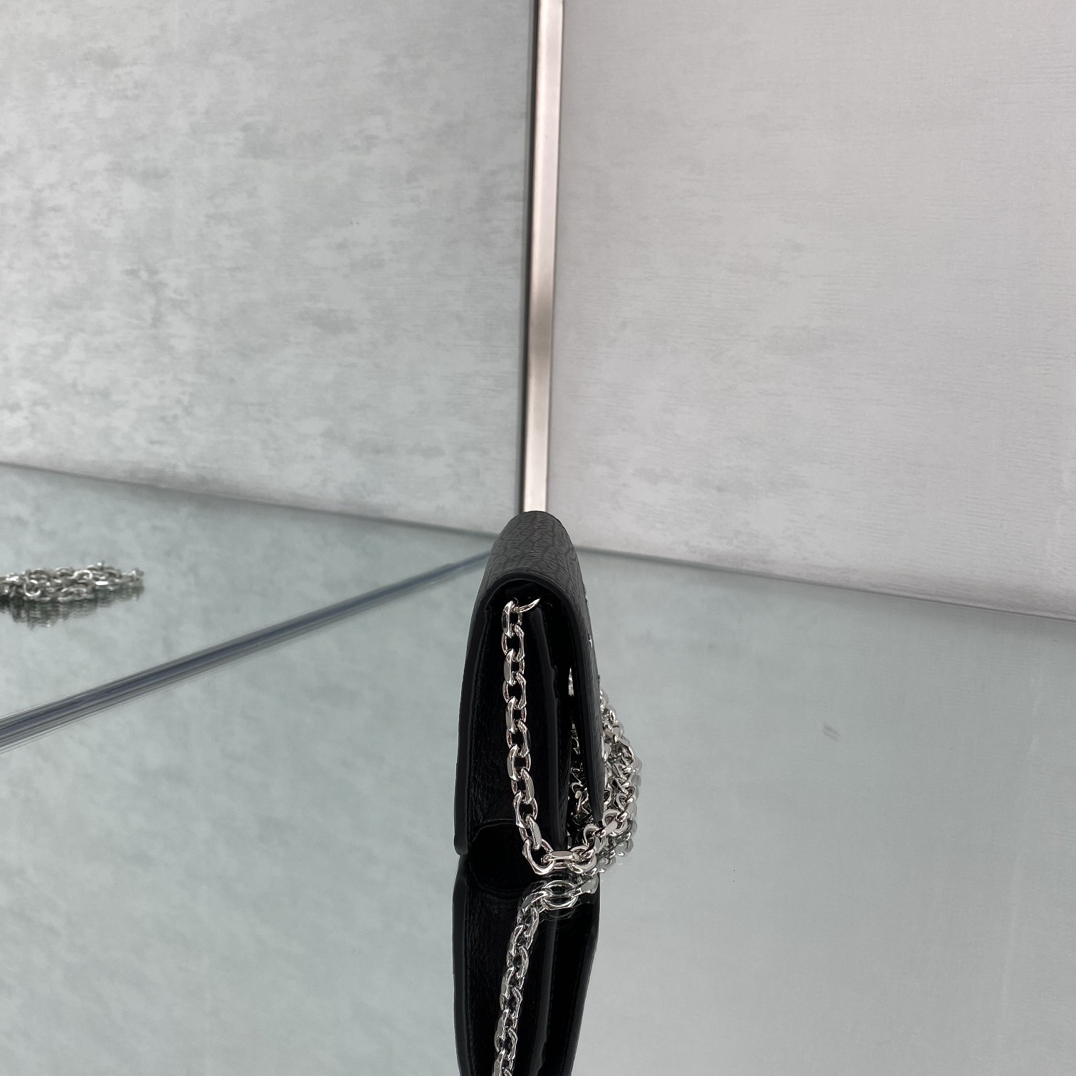 Maison Margiela Black Small Chain Strap Wallet Bag(10x9x3cmm) - DopestKickz