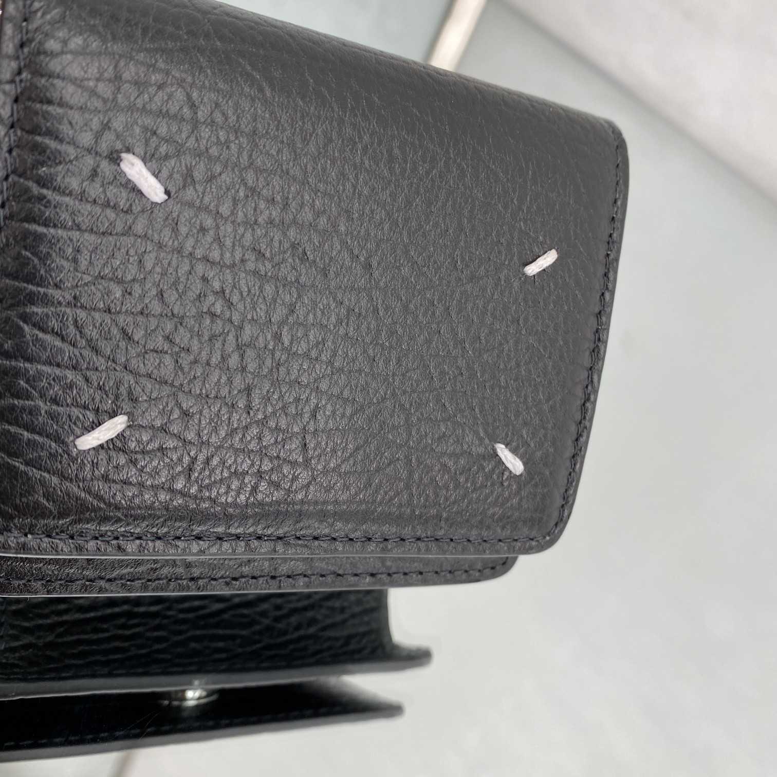 Maison Margiela Black Small Chain Strap Wallet Bag(10x9x3cmm) - DopestKickz