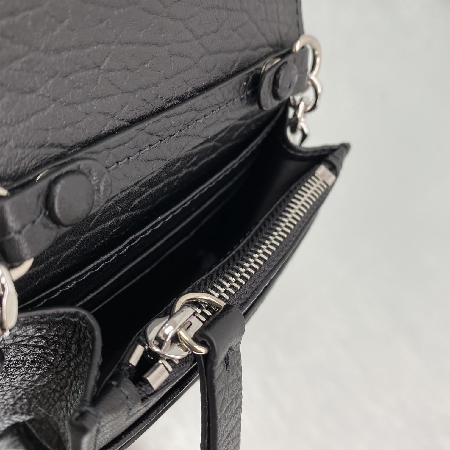 Maison Margiela Black Small Chain Strap Wallet Bag(10x9x3cmm) - DopestKickz
