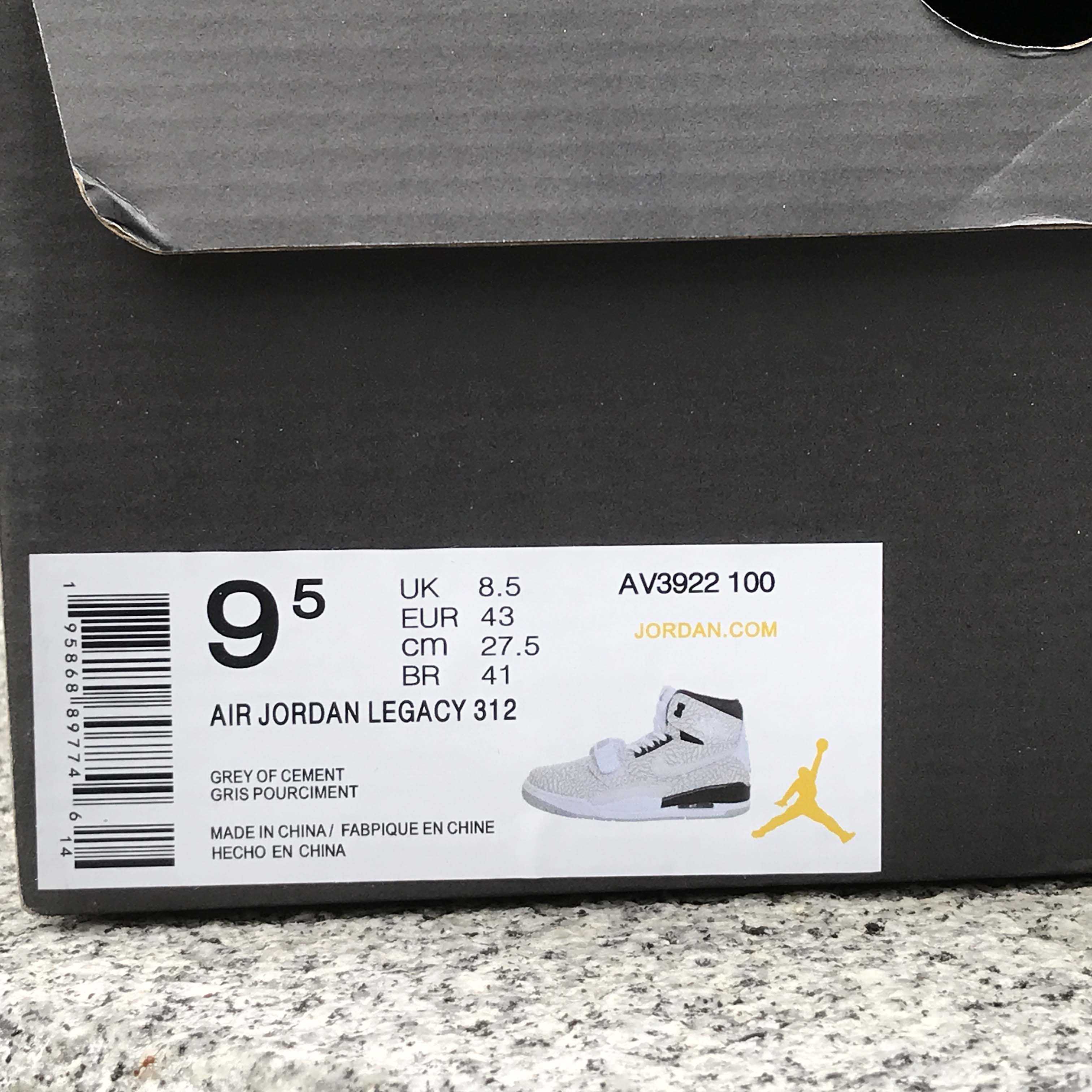 Air Jordan Legacy 312 Sneaker  AV3922-100 - DopestKickz