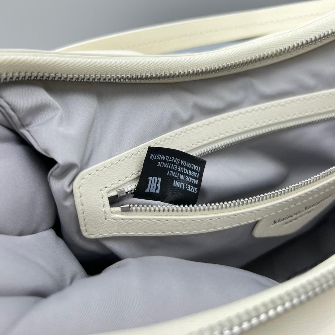 Maison Margiela Glam Slam Hobo Medium(38.5-28.5-10CM) - DopestKickz