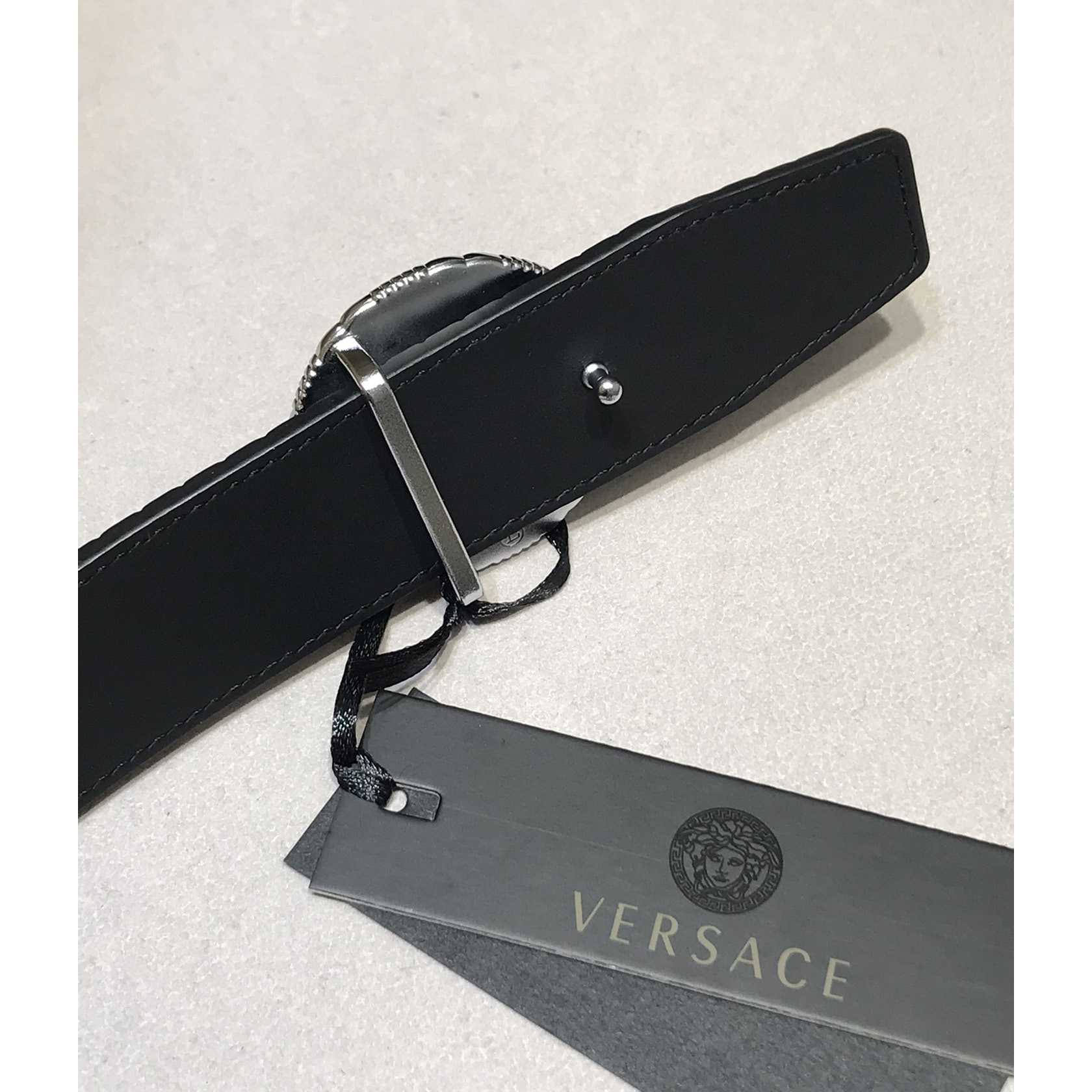 Versace Medusa Leathre Belt    39mm - DopestKickz