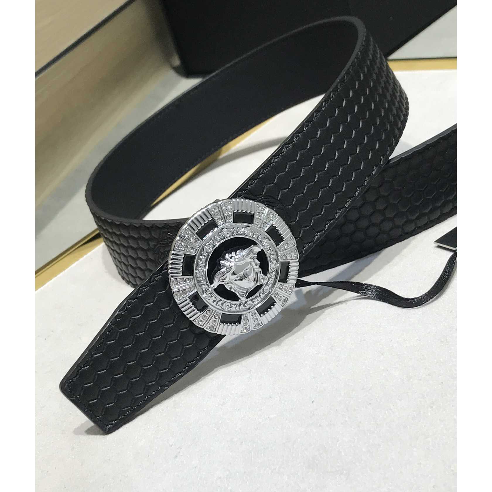Versace Medusa Leathre Belt    39mm - DopestKickz