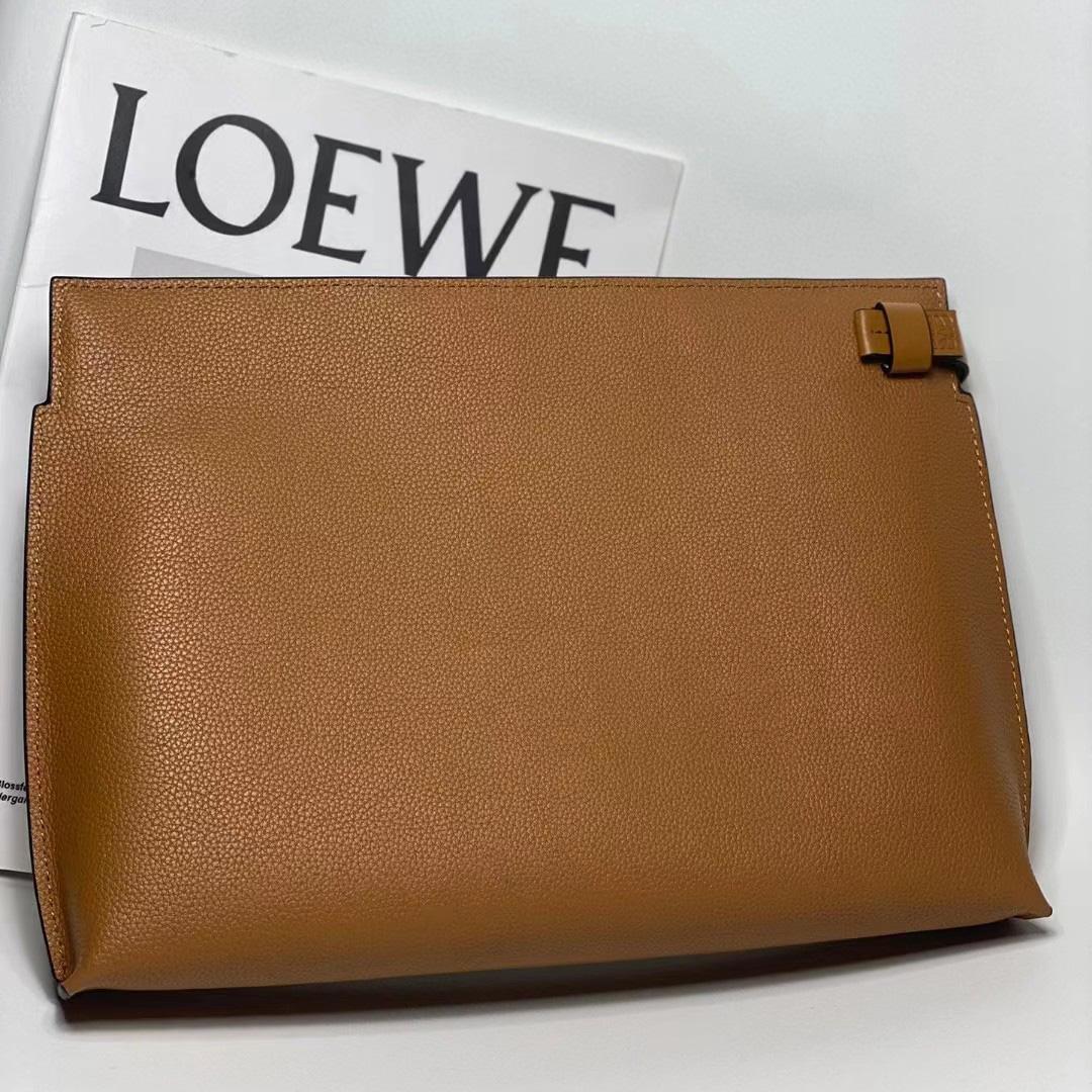 Loewe T Pouch In Grained Calfskin - DopestKickz