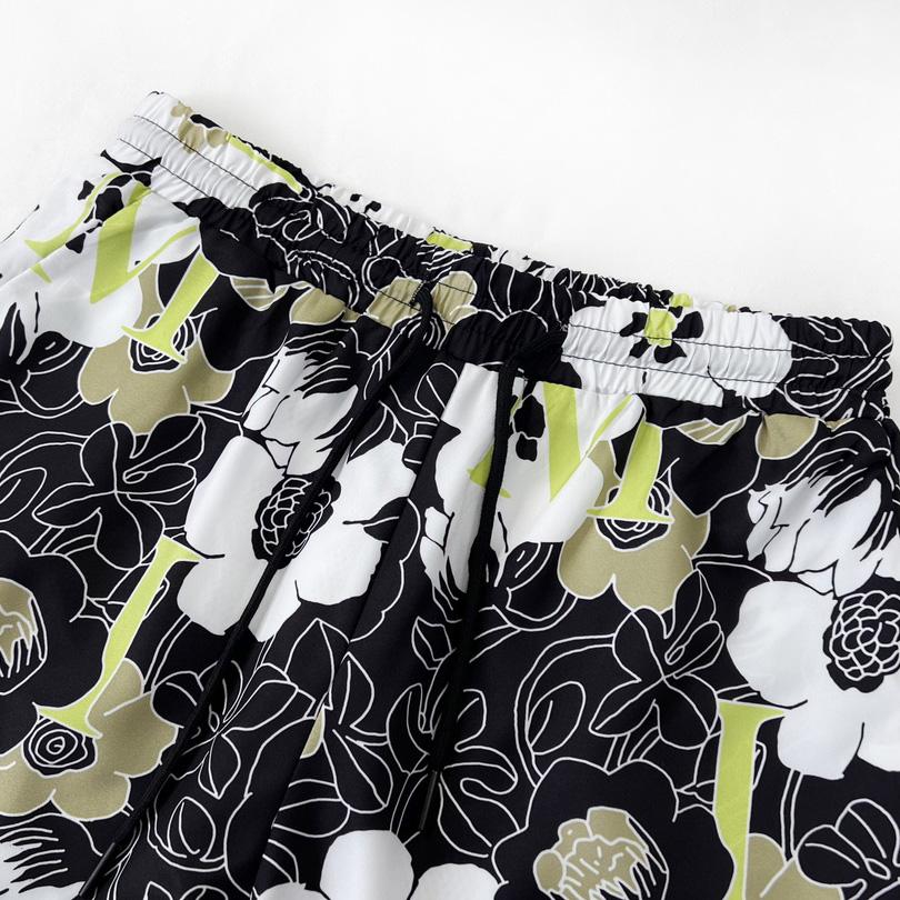Amiri Flower Shorts - DopestKickz